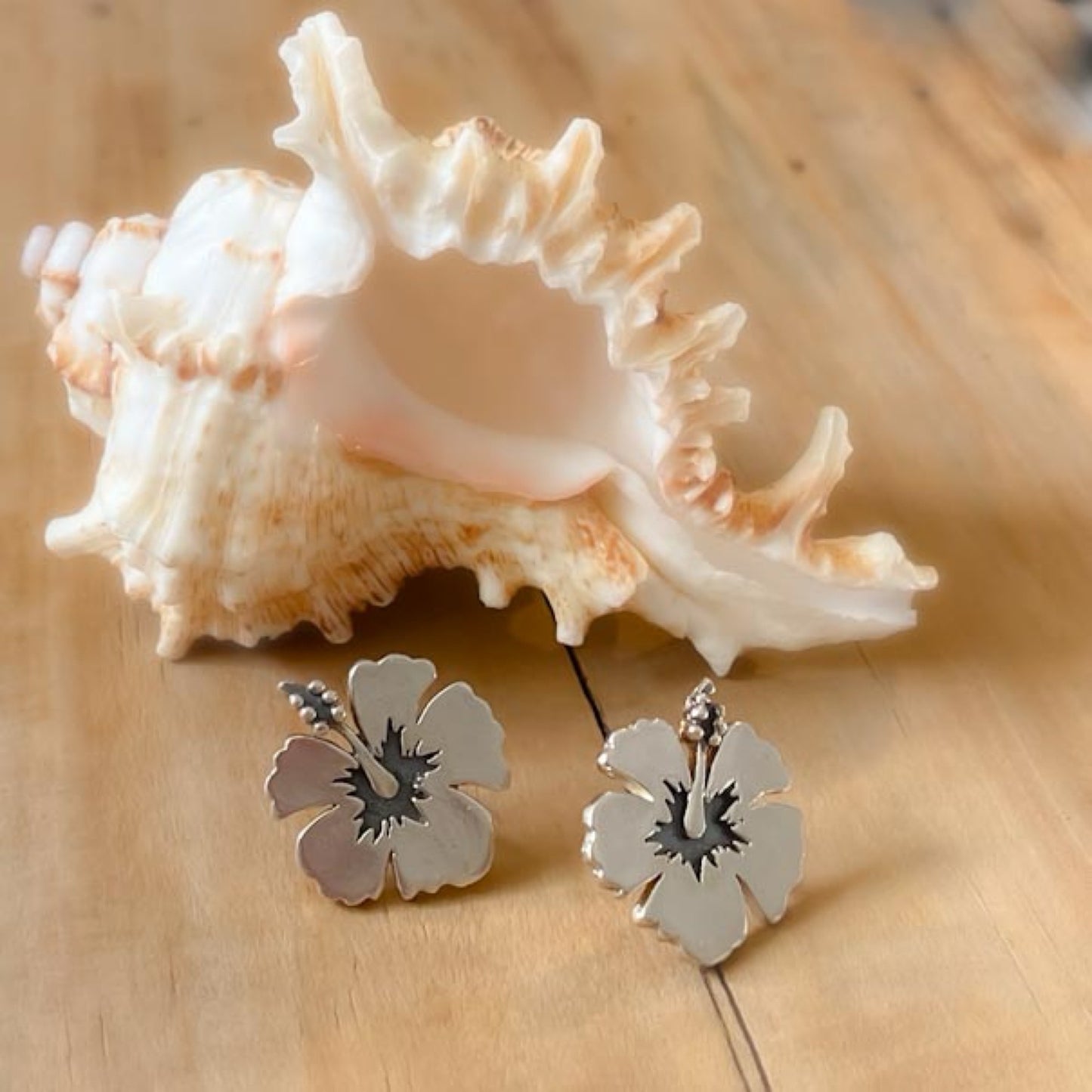 Aros Flor de hibiscus