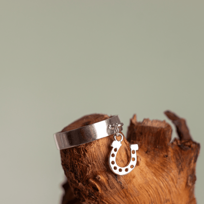 Anillo Lucky Charm